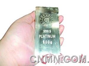 美國(guó)經(jīng)濟(jì)回暖利空以美元計(jì)價(jià)的黃金卻利好用作工業(yè)原料的鉑金