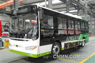 中鋁西南鋁試制的全鋁車身新能源客車。