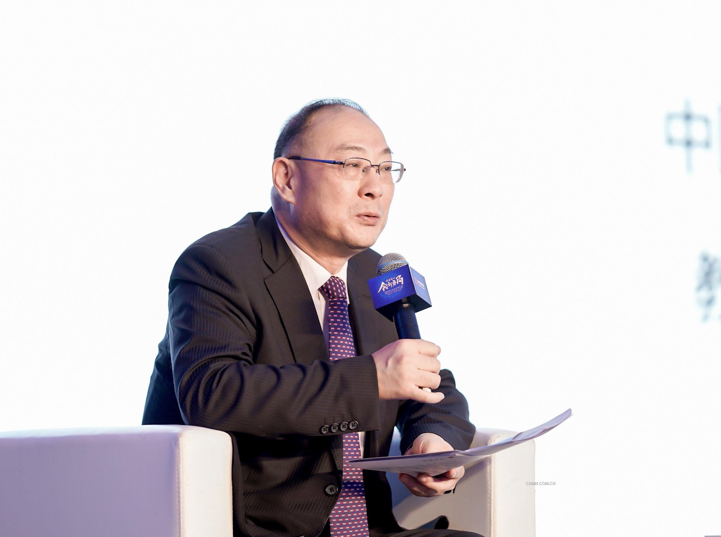 中國(guó)人民大學(xué)國(guó)際關(guān)系學(xué)院副院長(zhǎng)、中國(guó)人民大學(xué)中國(guó)對(duì)外戰(zhàn)略研究中心主任 金燦榮