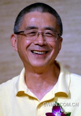 張頌?zāi)? /></p>
<p> 張頌?zāi)?nbsp; (1942.6—)浙江富陽人。擅長油畫。1964年結(jié)業(yè)于中央美術(shù)學(xué)院油畫系本科。“文革”期間就職于北京市朝陽區(qū)文化館。1978年考入中央美術(shù)學(xué)院油畫系研究生，畢業(yè)后留校任教，壁畫系副教授，曾擔(dān)任中央美術(shù)學(xué)院院長助理，因視繪畫為生命，主動放棄仕途，專心作畫。1984年到法國巴黎國立高等美術(shù)學(xué)院進(jìn)修。現(xiàn)旅居加拿大。</p>
<p> </p> </div>
                    <p class=